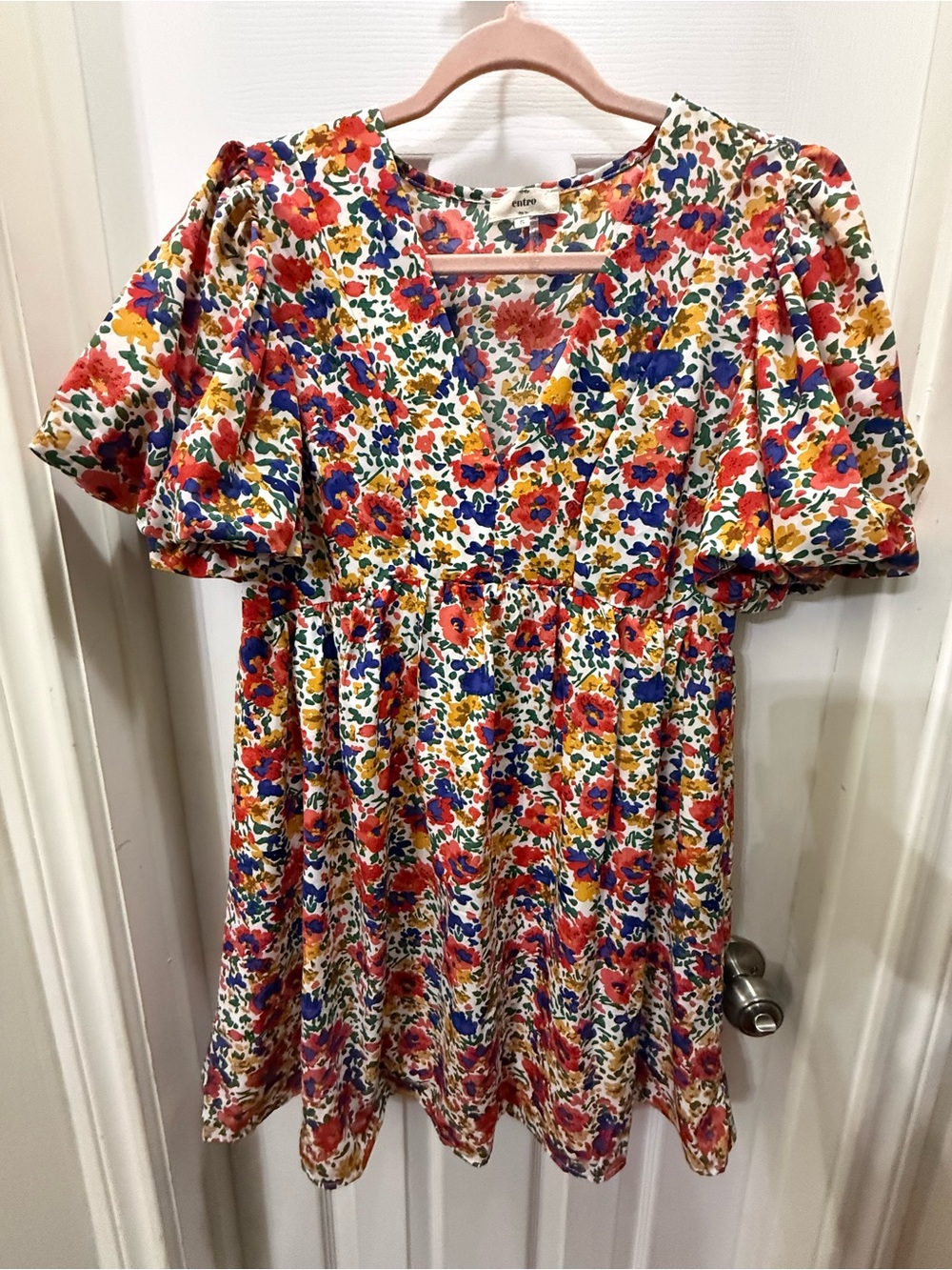 entro women’s Floral V-Neck Dress in White, Red, Blue, Yellow